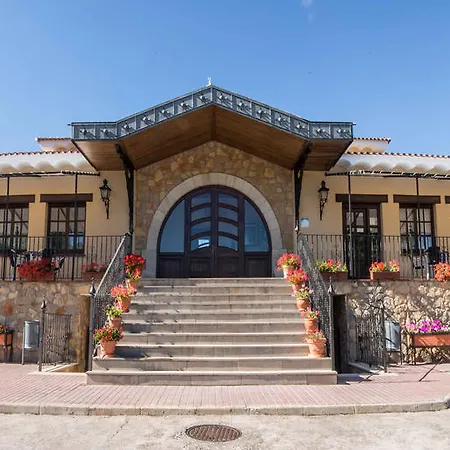 De Montana Rubielos Hotel