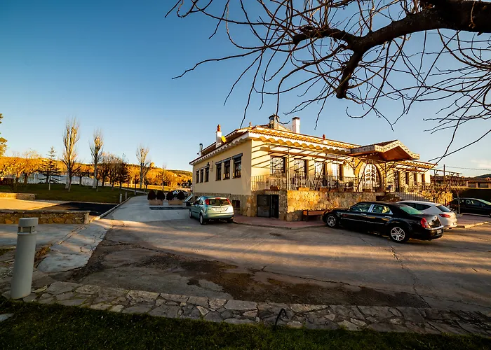 De Montana Rubielos Otel